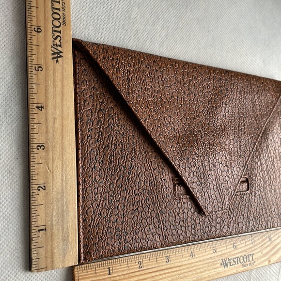 Vintage envelope clutch - Picture 8 of 12